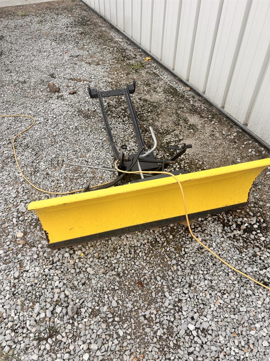 John Deere 348