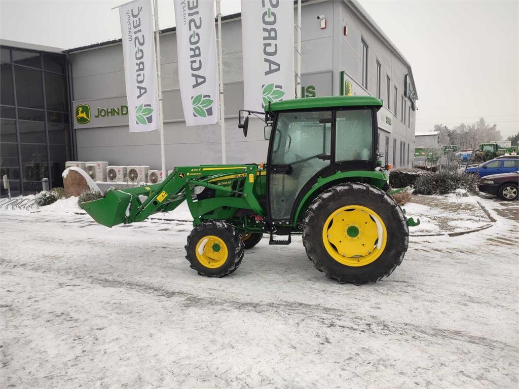 John Deere 4066M