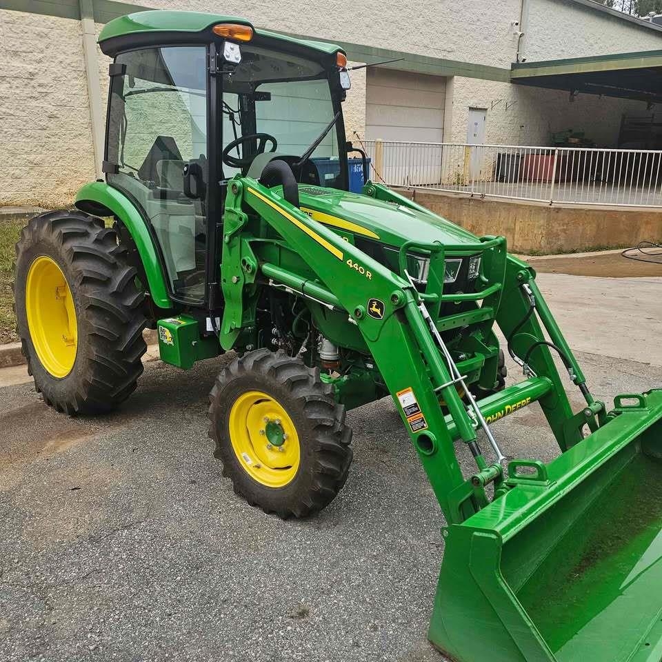 Tracteur agricole John Deere 4075R — occasion 2023