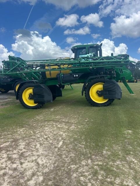 Pulvérisateur traîné John Deere 408R — occasion 2023, 1 560 h