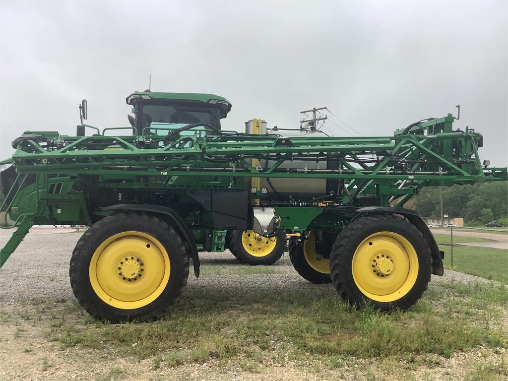 Pulvérisateur traîné John Deere 410R — occasion 2024, 484 h
