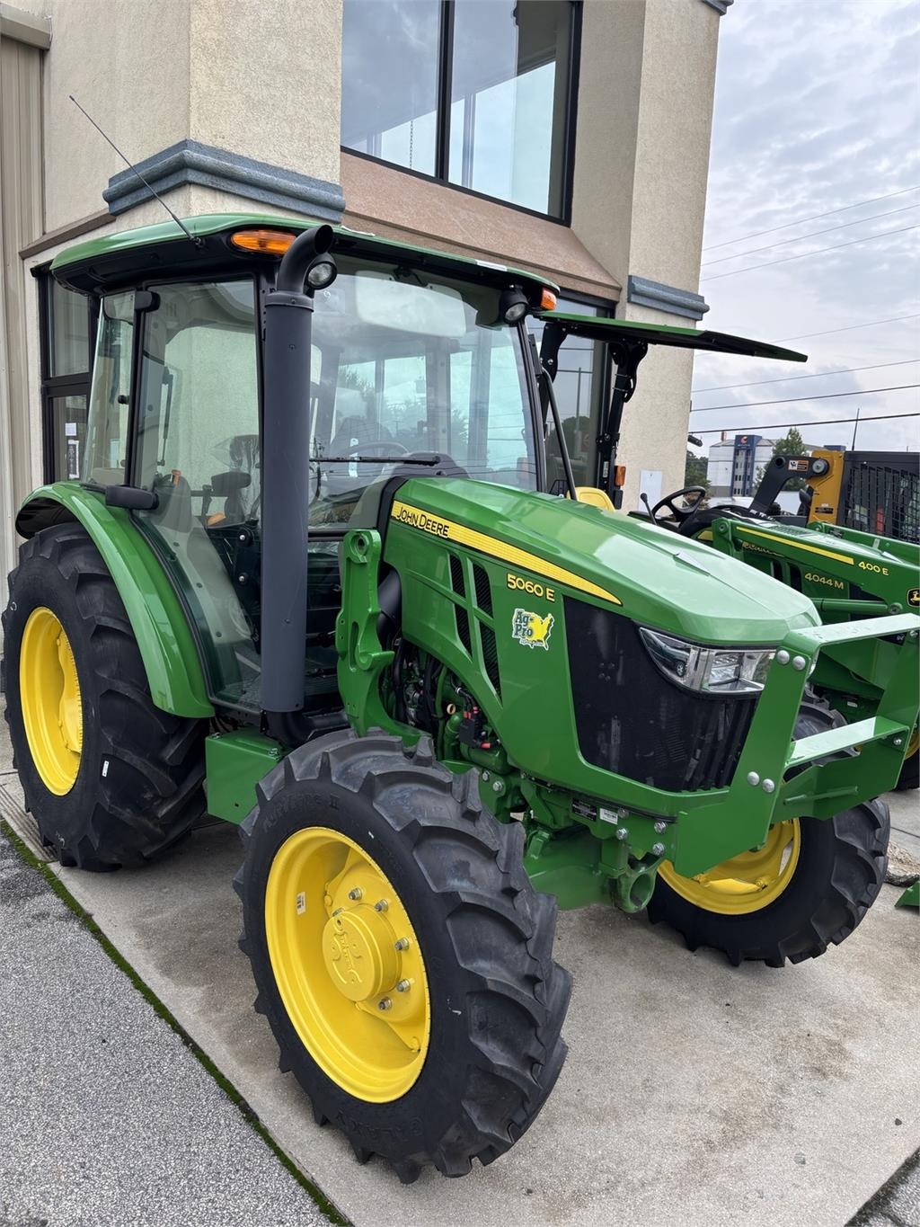 Tracteur agricole John Deere 5060E — occasion 2025