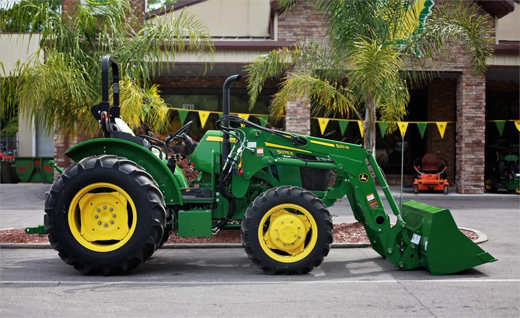 Tracteur agricole John Deere 5075E — occasion 2025, 1 h