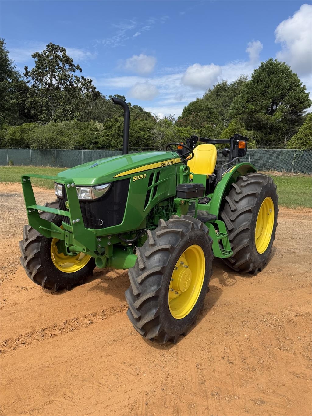Tracteur agricole John Deere 5075E — occasion 2025, 86 h