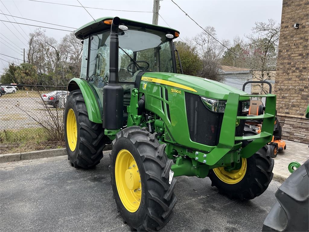 Tracteur agricole John Deere 5090E — occasion 2026, 1 h