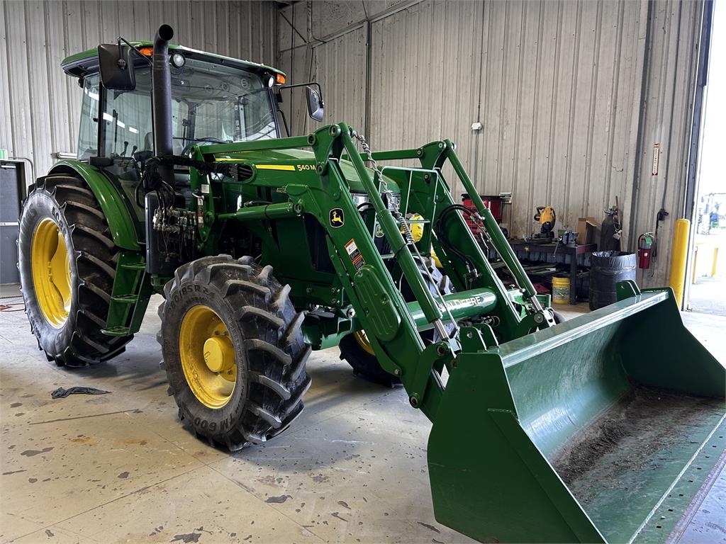 Tracteur agricole John Deere 6120E — occasion 2021, 350 h