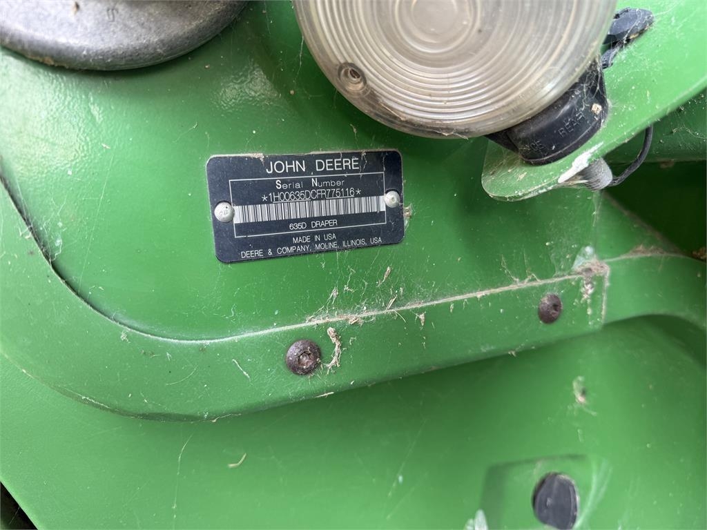 John Deere 635D