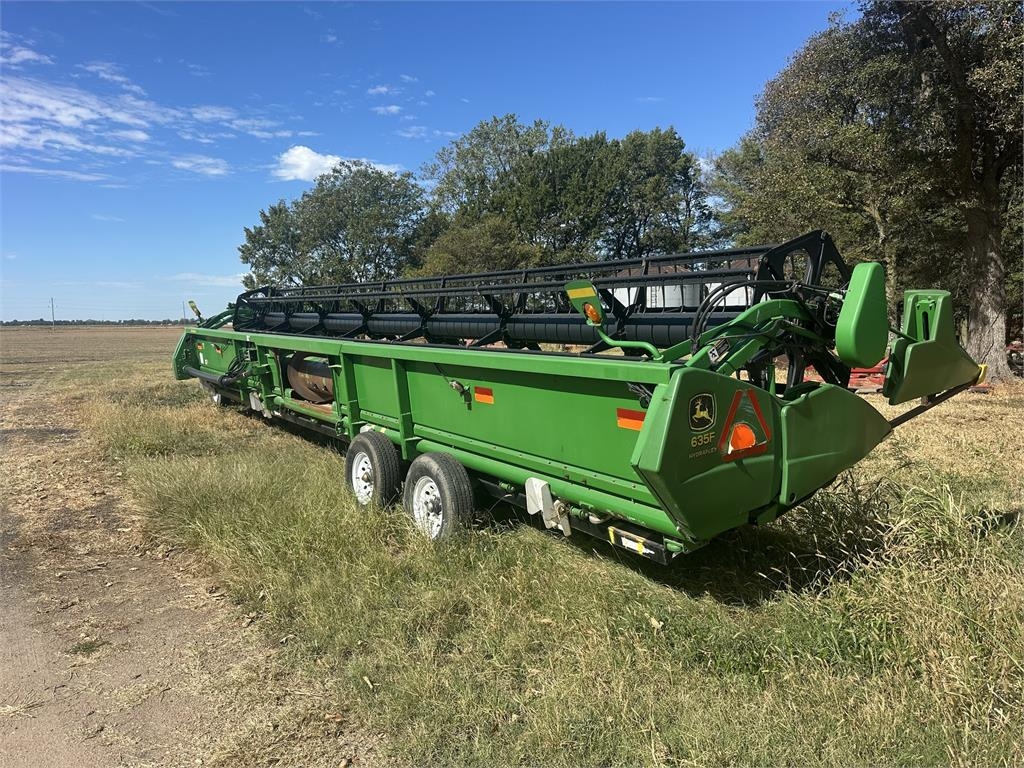 Barre de coupe John Deere 635F — occasion 2007