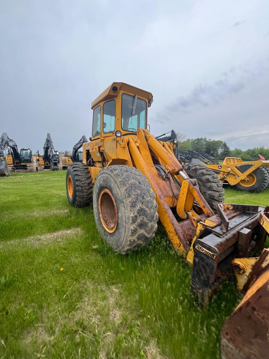 John Deere 644B