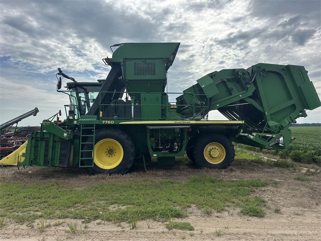 John Deere 7760 — occasion 2010, 3 893 h