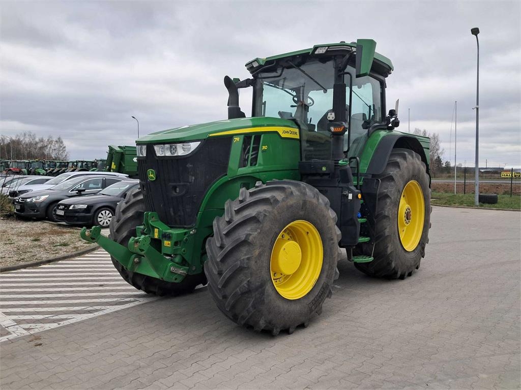 John Deere 7R 310