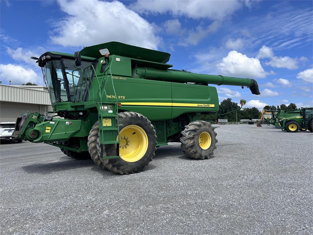 Moissonneuse-batteuse John Deere 9670 STS — occasion 2011, 5 056 h