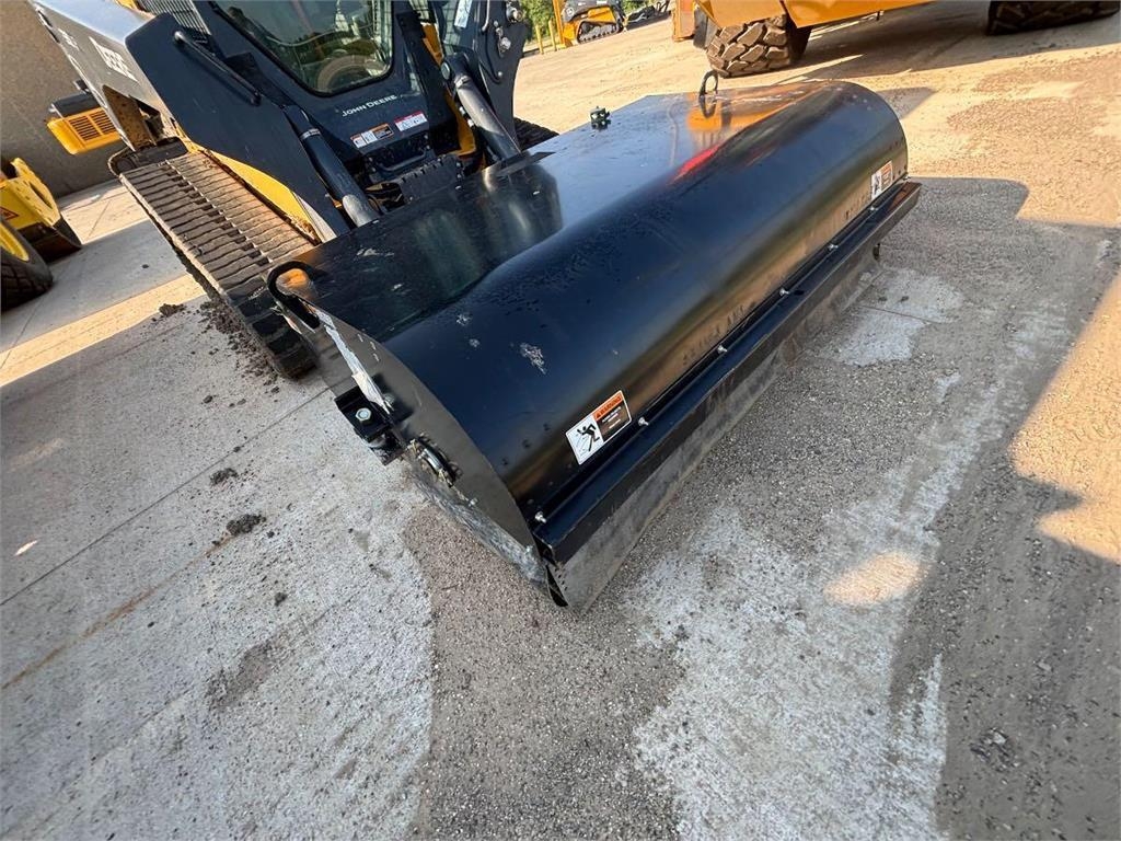 John Deere BR72C BROOM