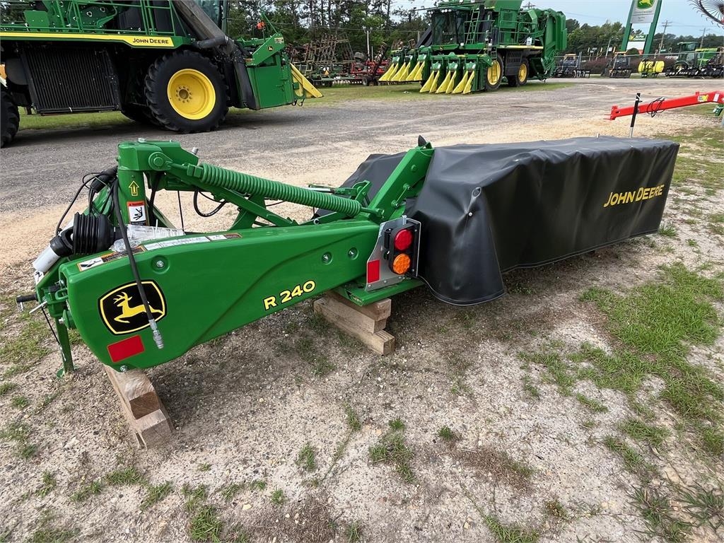 Faucheuse John Deere R240 — occasion 2026