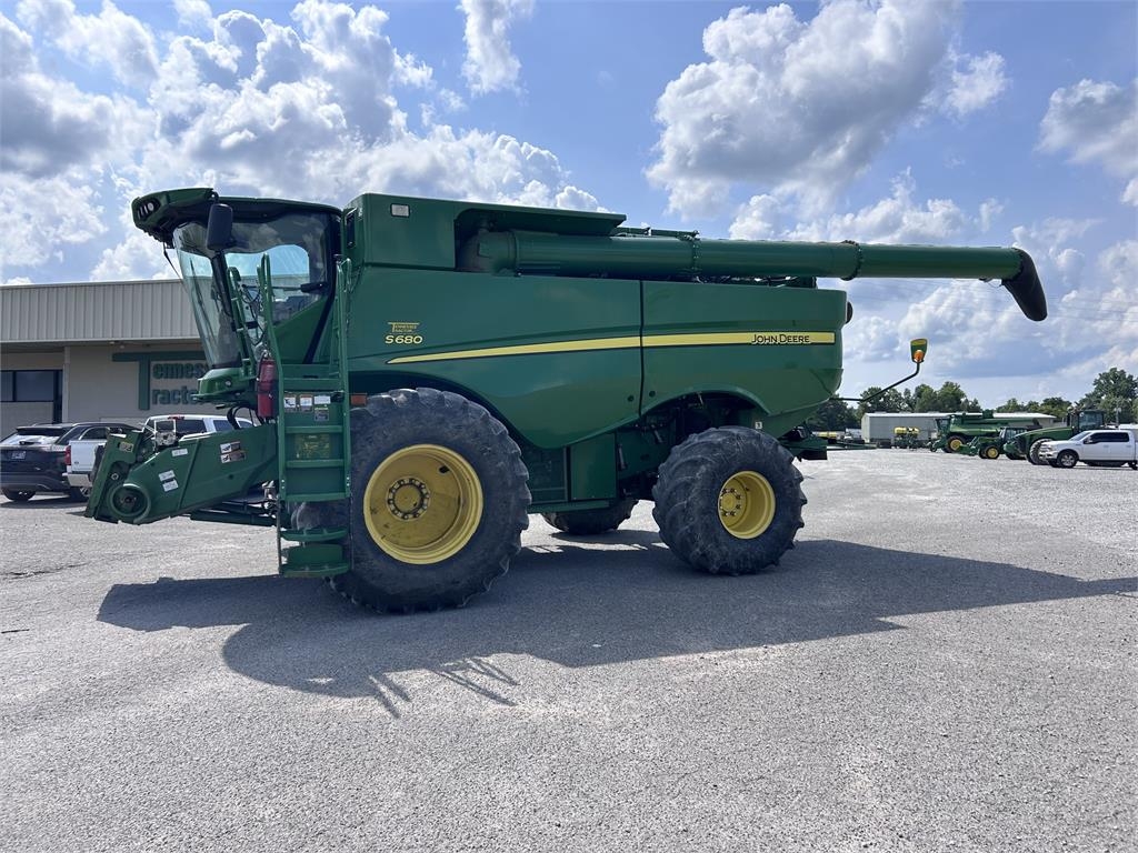 Moissonneuse-batteuse John Deere S680 — occasion 2015, 3 314 h