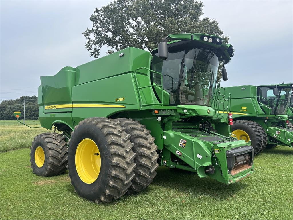 Moissonneuse-batteuse John Deere S780 — occasion 2023, 1 116 h
