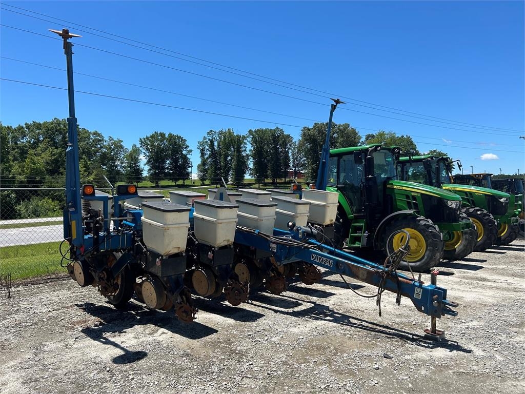 Planteuse Kinze 3000 — occasion 2006
