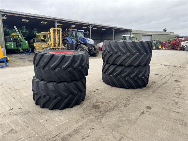 900/60R38 and 710/60R30 Wheels to Fit a Fendt 828