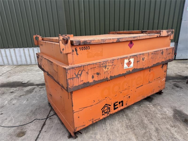 Aggreko 3000L Bunded Fuel Tank