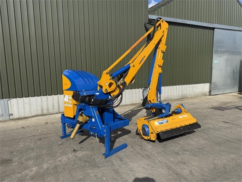 Bomford Hawk Evo 6.5 Hedge Cutter