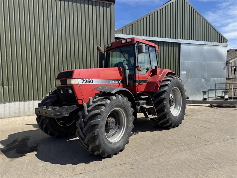 Case IH Magnum 7250