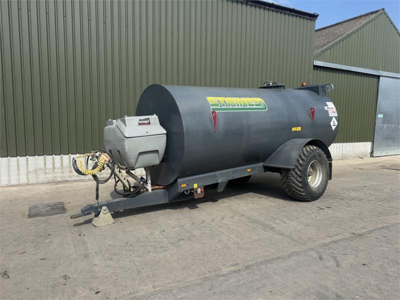 Fuel Proof 9000L Fuel Bowser