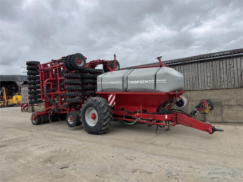Horsch Sprinter 12 sw Grain and Liquid Fert