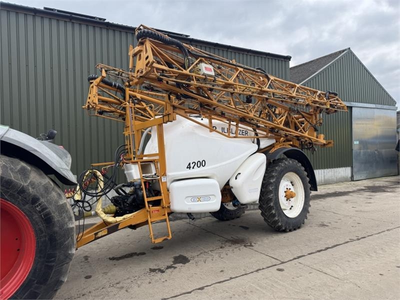 Knight Trailblazer 4200 36m Trailed Sprayer **Video Below