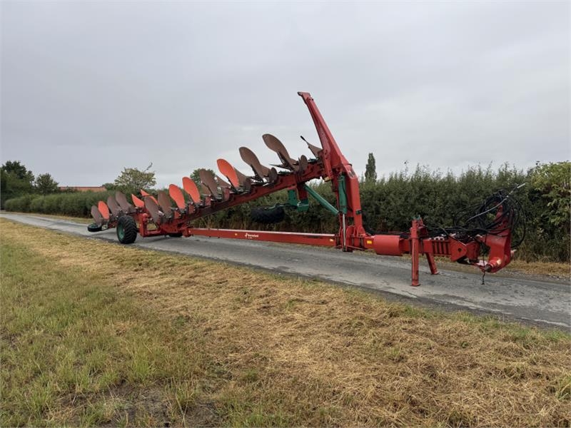 Kverneland RX100 12 Furrow Plough