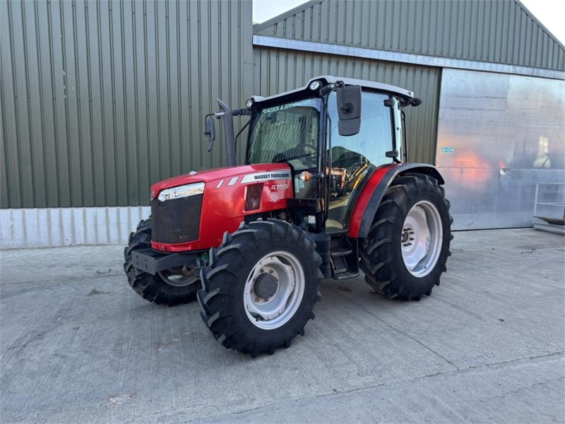 Massey Ferguson 4709 Tractor