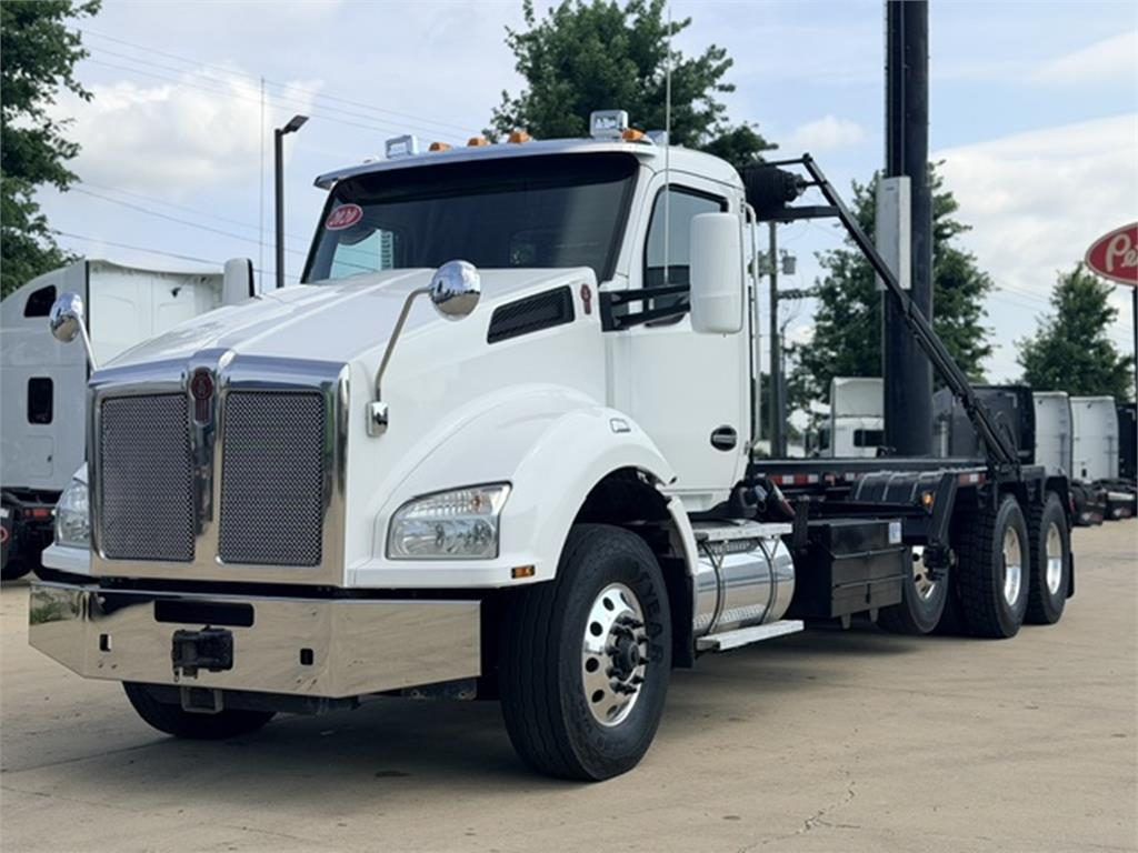 Kenworth T880