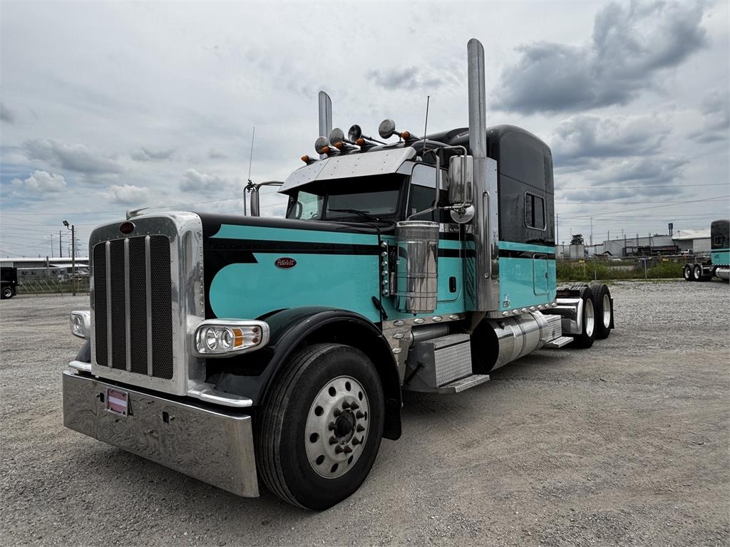 Peterbilt 389
