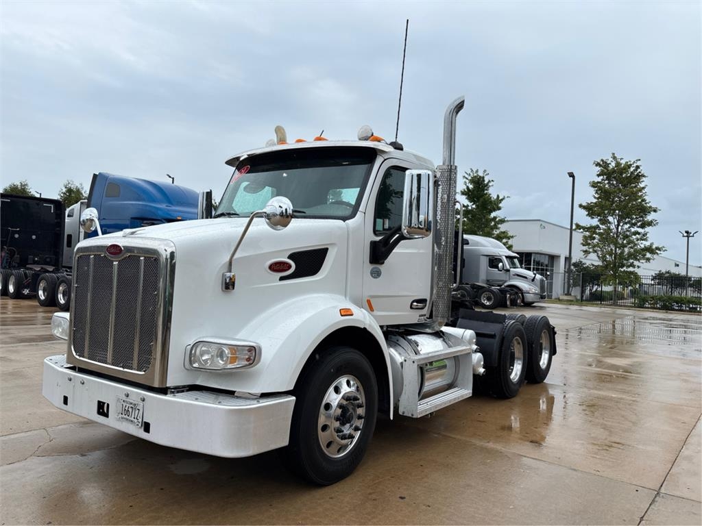 Tracteur routier Peterbilt 567 — occasion 2021
