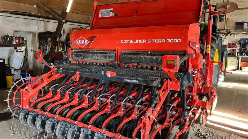Kuhn Combiliner Sitera 3000 Rotorharve & SeedFlex