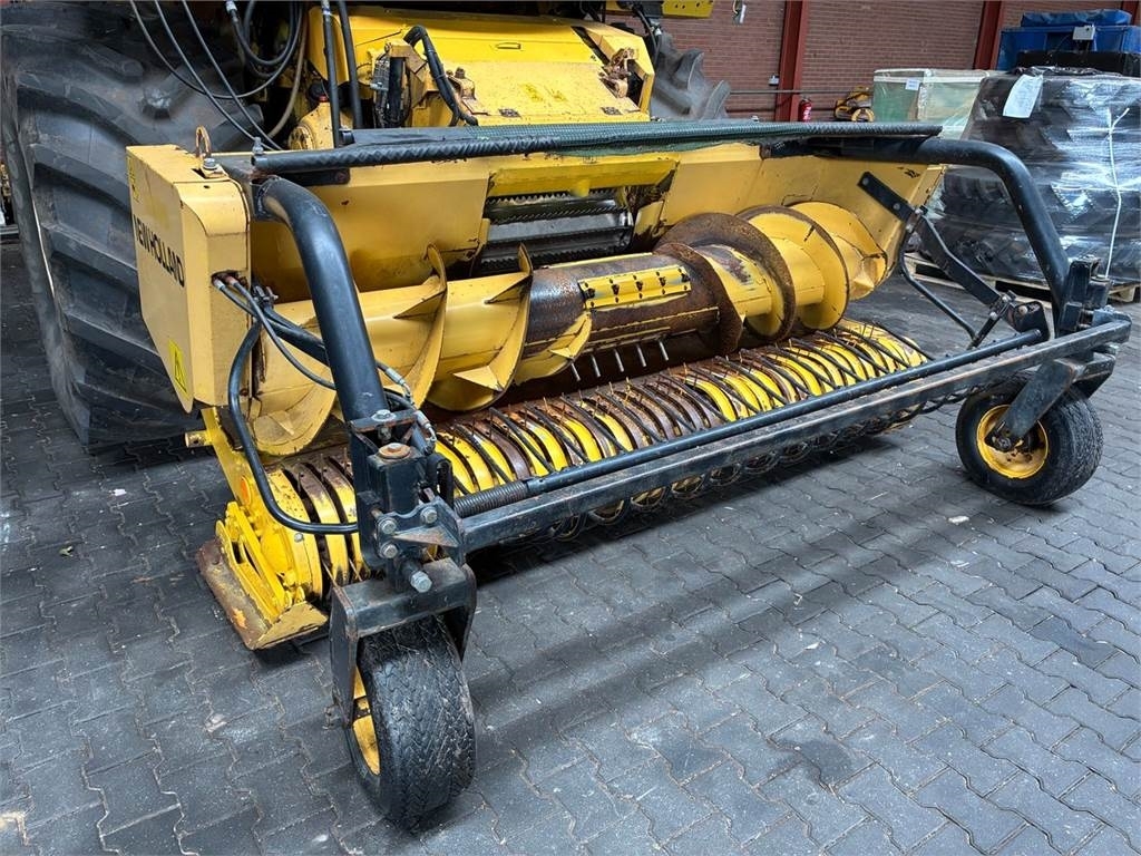 New Holland 345W Graspick-Up