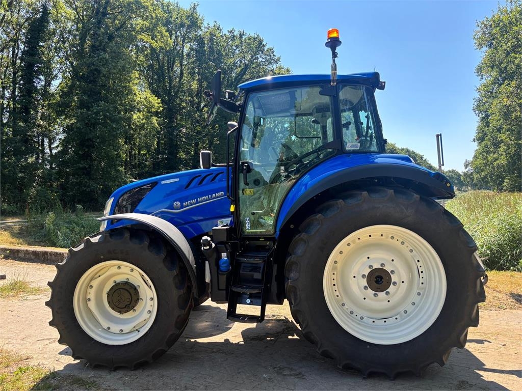 New Holland T5 120 EC (ex-EDUCA/DEMO)