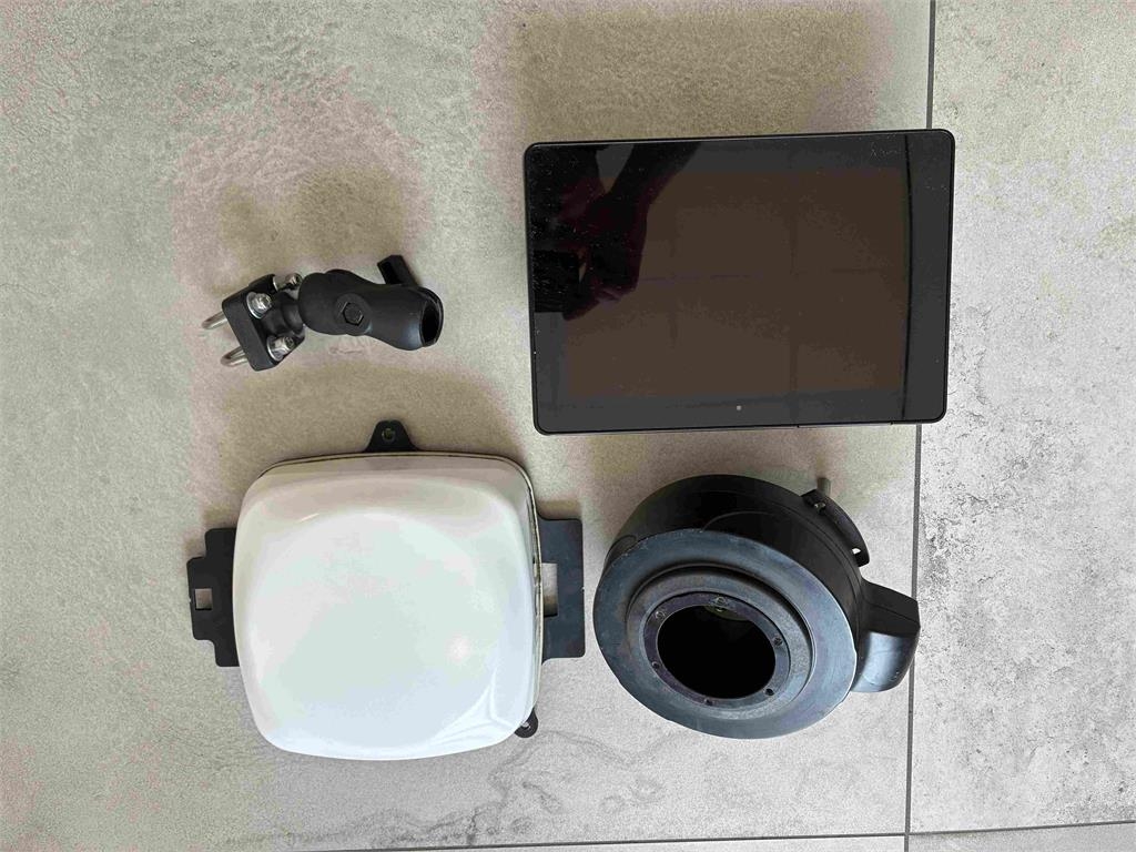 Trimble XCN 1050 + NAV900 + EZPilot