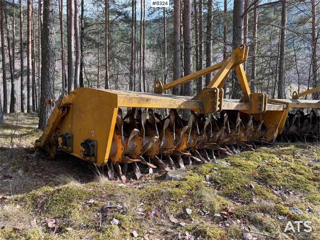 Bomford Turner DJ2600