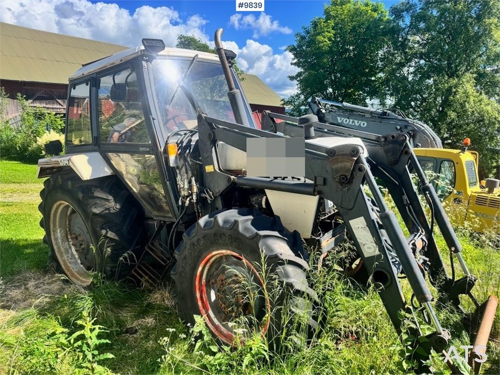 Case IH International 1394