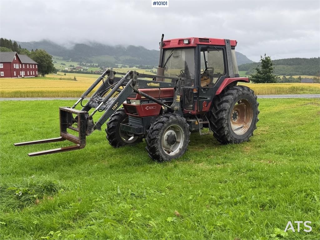 Case IH International 895XL m/Trima frontlaster
