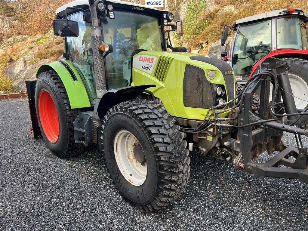 CLAAS Arion 460