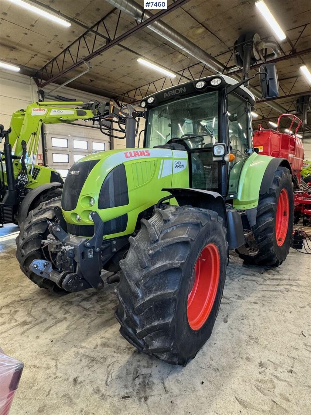 CLAAS Arion 640