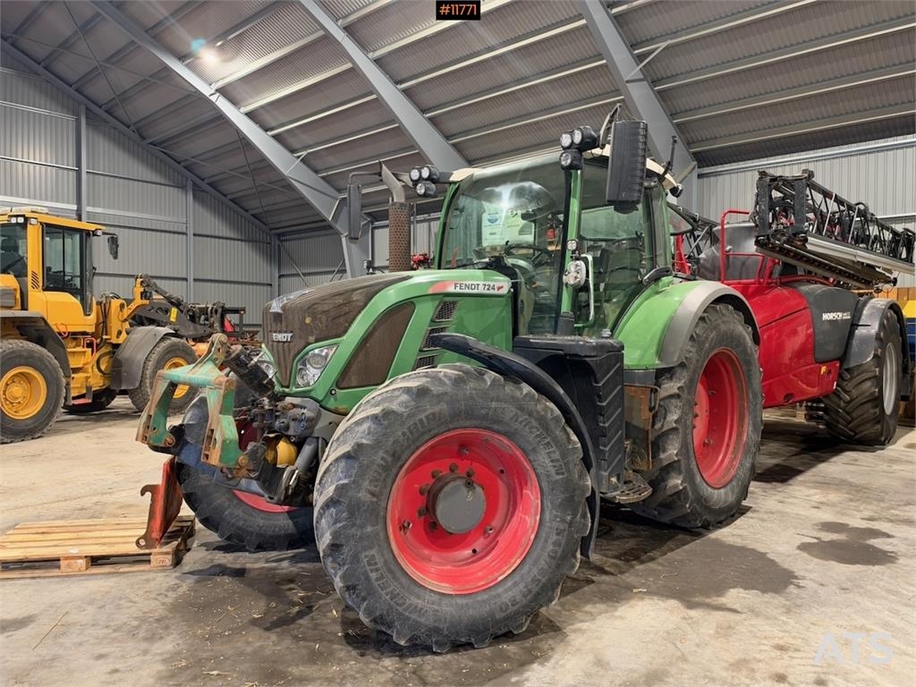 Tracteur agricole Fendt 724 Vario — occasion 2015