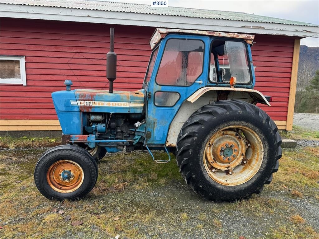Tracteur agricole Ford 4000 — occasion 1973