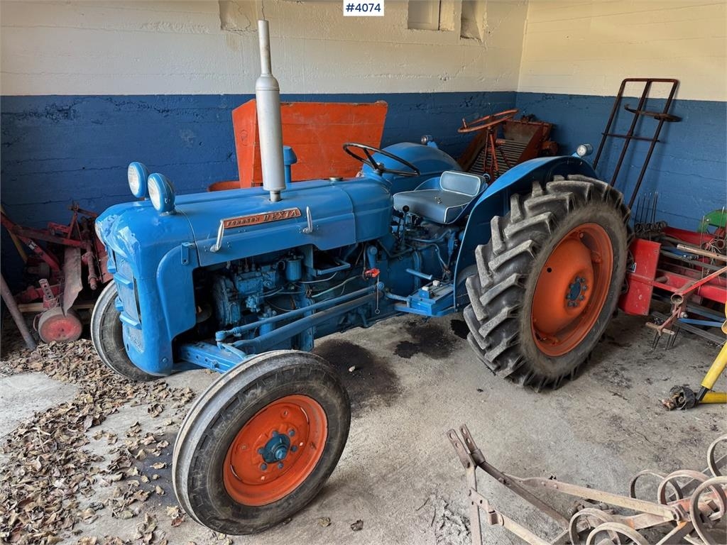 Fordson Dexta