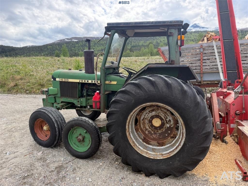 John Deere 1630