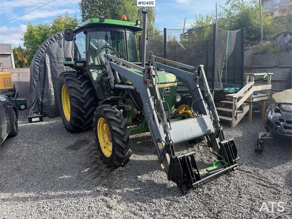 Tracteur agricole John Deere 1640 — occasion 1983