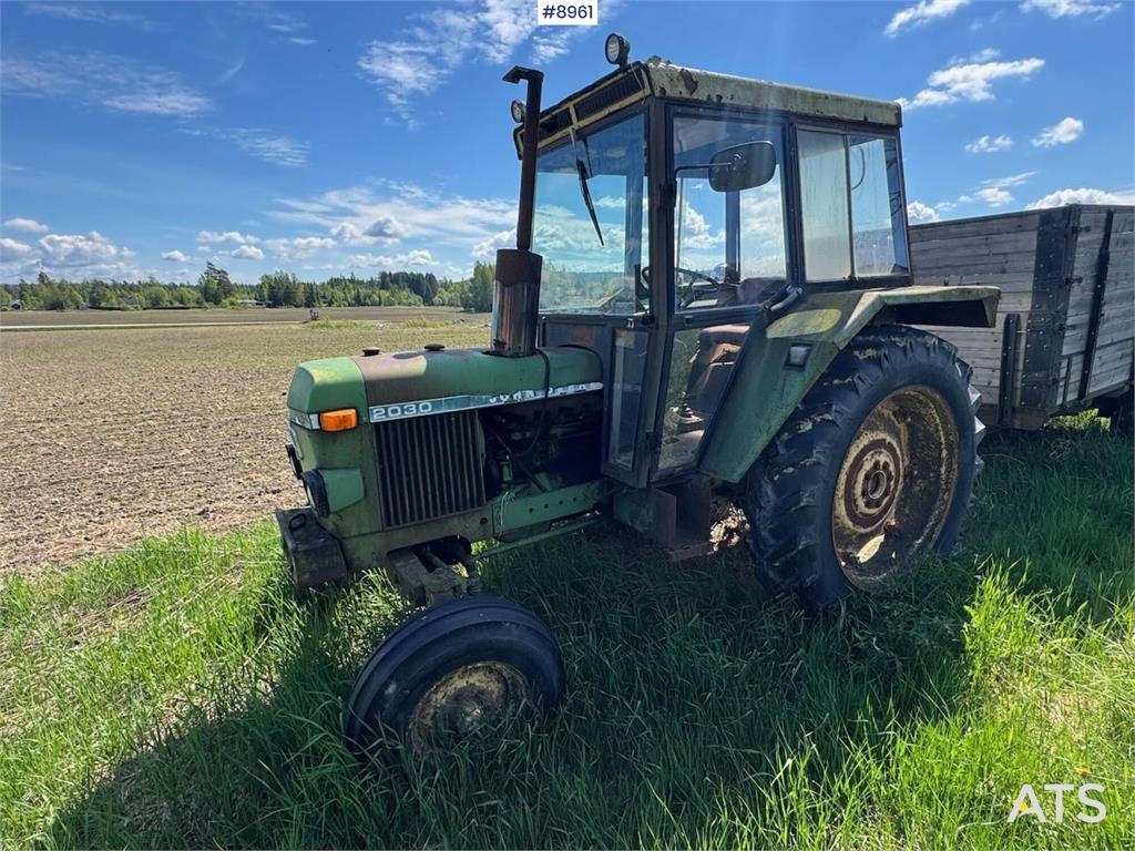 John Deere 2030