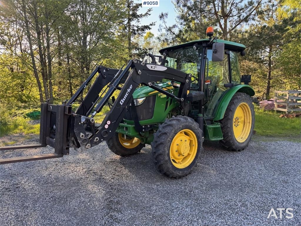 John Deere 5058E