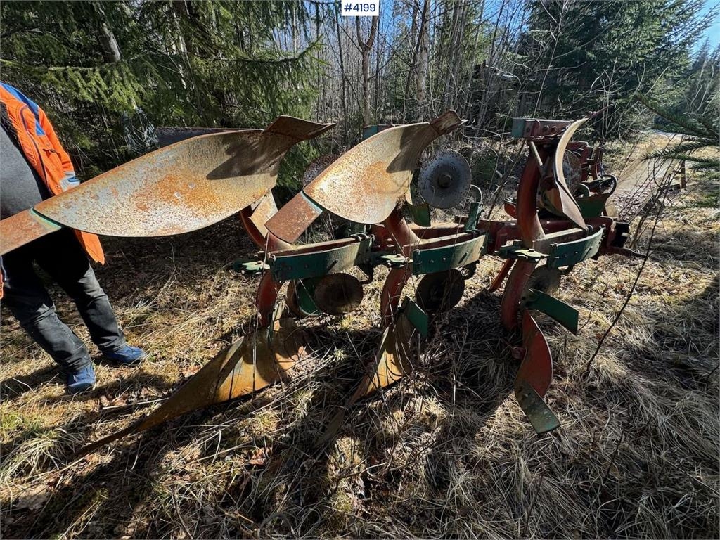 Kverneland 3 skjærs vendeplog